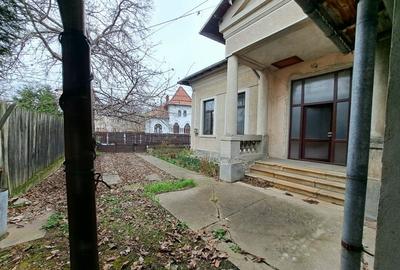 Vanzare casa central Targoviste - 12