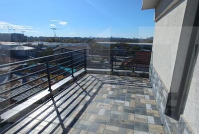 Apartament cu 3 camere decomandat în Andronache