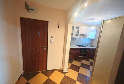 Ap.2 cam. Podu Ros/Cantemir, et.1, centrala termica, mobilat si utilat! Ap.2 cam. Podu Ros/Cantemir, et.1, centrala termica, mobilat si utilat! - 3