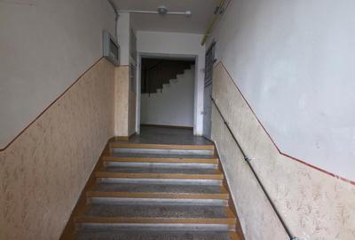 Apartament cu 2 camere decomandat în Central - 6