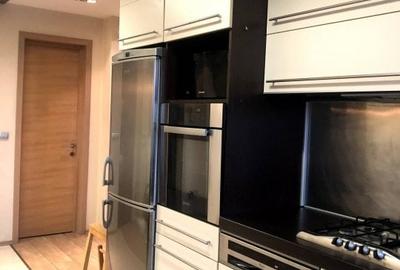 Ofer inchiriere ap 3 cam, ultracentral, mobilat si utilat modern, 500 euro Ofer inchiriere ap 3 cam, ultracentral, mobilat si utilat modern, 500 euro - 7