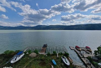 Spațiu comercial, de 1,600 mp, în Eșelnița - 7