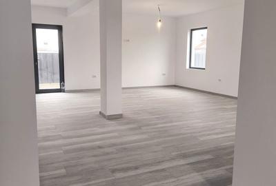 Casă cu 4 camere în Săcueni - 6