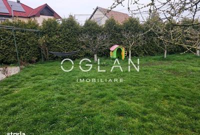 Spațiu comercial, în Sub Arini - 8