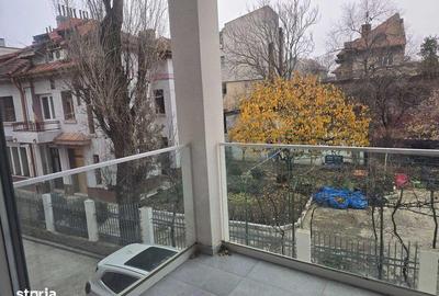 Apartament cu 3 camere în Unirii - 1