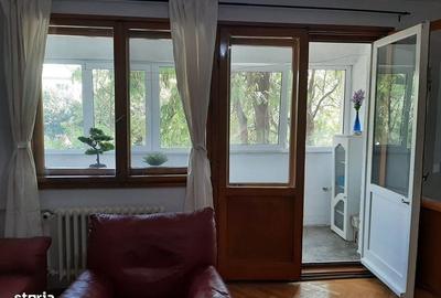 De inchiriat apartament cu 3 camere , Piata Sudului sector4 - 8