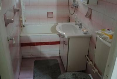 Garsonieră decomandată în Viziru 1 - 3