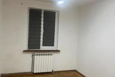 Apartament cu 3 camere decomandat în Siret - 9