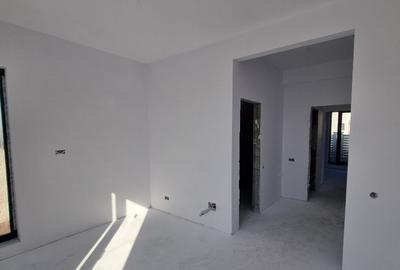 Casă cu 4 camere cu Teren 350 Mp în Berceni - 6