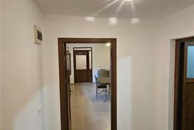 Casă individuală cu 3 camere cu Canalizare în Roșu - 24