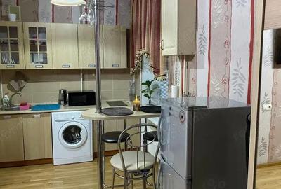 Garsonieră decomandată în Brâncoveanu