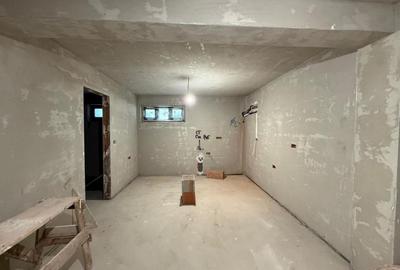 Spațiu comercial, de 560 mp, în Complex Studențesc - 10