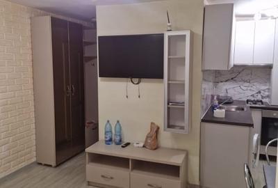 Apartament cu 2 camere semidecomandat, mobilat în Central - 1