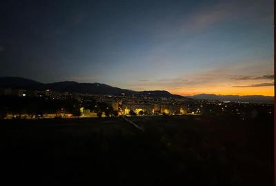 Apartament cu 2 camere decomandat, mobilat în Tractorul - 5