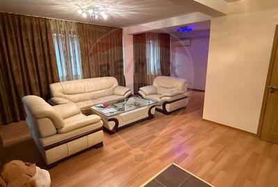 VANZARE Apartament cu 3 camere in zona Voluntari - 29