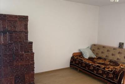 Casa renovata in Ghirdoveni Dambovita curte 470m2 direct proprietar - 3