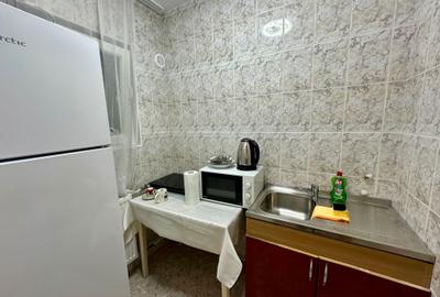Garsonieră decomandată în Central