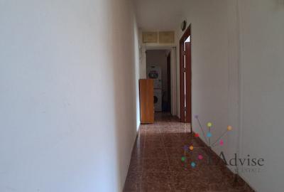 Apartament cu 3 camere decomandat în Astra - 3