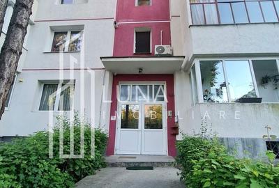 Apartament cu 3 camere decomandat în Tudor - 4
