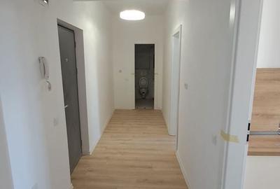 Apartament cu 2 camere decomandat în Cristian