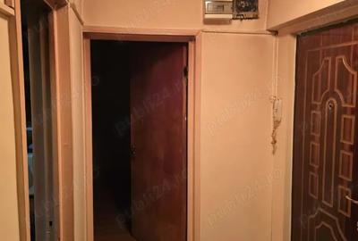 Apartament 3 camere, 2 balcoane termopan, zona Tei, etaj 5 10 - 1