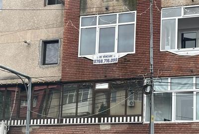 Apartament cu 3 camere decomandat în Central - 1