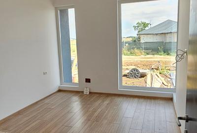 Casă individuală cu 4 camere cu Teren 409 Mp în Berceni - 6