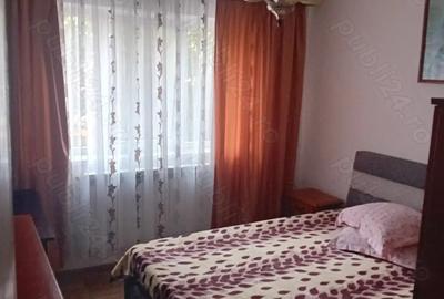 Inchiriez apartament 2 camere micro 9 - 4