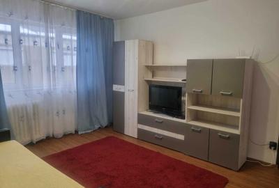 Apartament cu 2 camere semidecomandat în Central - 2