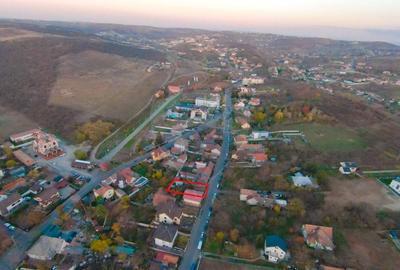 Casă individuală cu 3 camere cu Canalizare în Central - 4