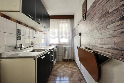 Casa de Cultura - Apartament cu 2 camere semidecomandat - 4