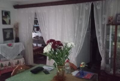 Vand casă cu teren în Moțăieni, DB, la 100 km de București - 7