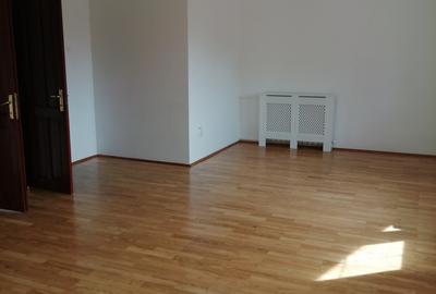 Casă individuală cu 9 camere cu Canalizare în Floreasca - 15