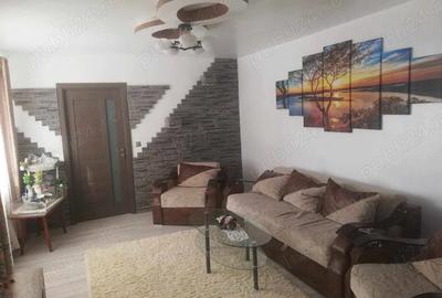 Dau In Chirie Apartament cu 3 camere Rogerius str Sovata Cu Priveliste Catre Cris - 10