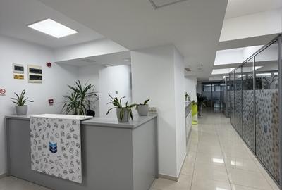 Spatiu comercial/birouri in cladire premium cu locuri de parcare - 4