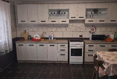 Vand casa in Deva, zona Garii (Peste Linia Ferata), P+E, din anul 2010 - 6