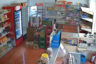 Inchiriez magazin alimentar si bar in loc. Sarbova-Timis - 2