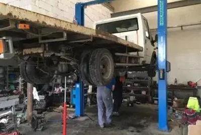 Livezeni - Inchiriere hala/ spatiu depozit/ birou - Str. Principala - 2