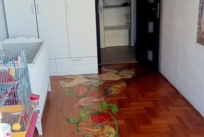 Apartament cu 4 camere decomandat în Tei - 7