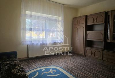 Casă individuală cu 5 camere cu Canalizare în Central - 4