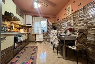 Apartament cu 3 camere, decomandat, 2 bai , 2 balcoane,zona Soarelui - 8
