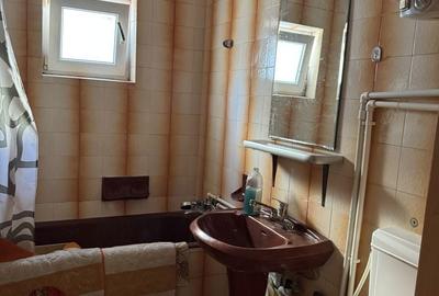 Apartament cu 2 camere decomandat în Central - 4