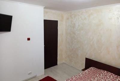 Apartament cu 3 camere decomandat în Central - 1