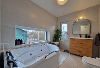 Casa Smart de Vanzare 300 mp | Panouri Fotovoltaice 16 - 4