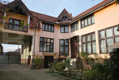 Proprietate generoasa in Zona Unirea imobil cu 750 mp utili - 1