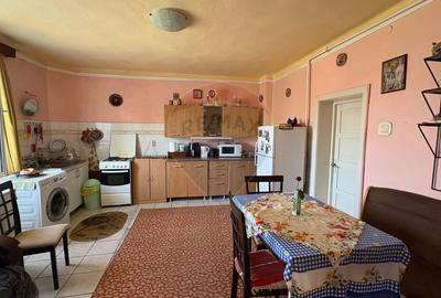 Casă cu 5 camere cu Teren 741 Mp în Central - 12