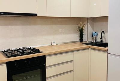 Apartament cu 2 camere semidecomandat, mobilat în 13 Septembrie - 15