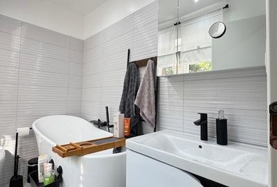 Casa la sol cu 3 camere, 933 mp teren, Valu lui Traian - 14