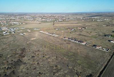 Teren de 823 mp, în Moșnița Nouă