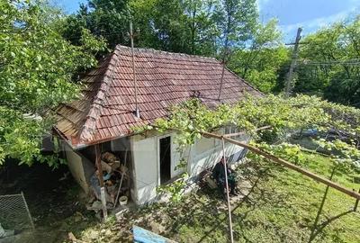 Casă cu 4 camere cu Teren 20 Mp în Central - 17